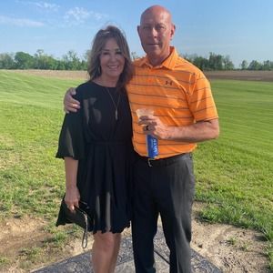 Meet your Posher, Toni